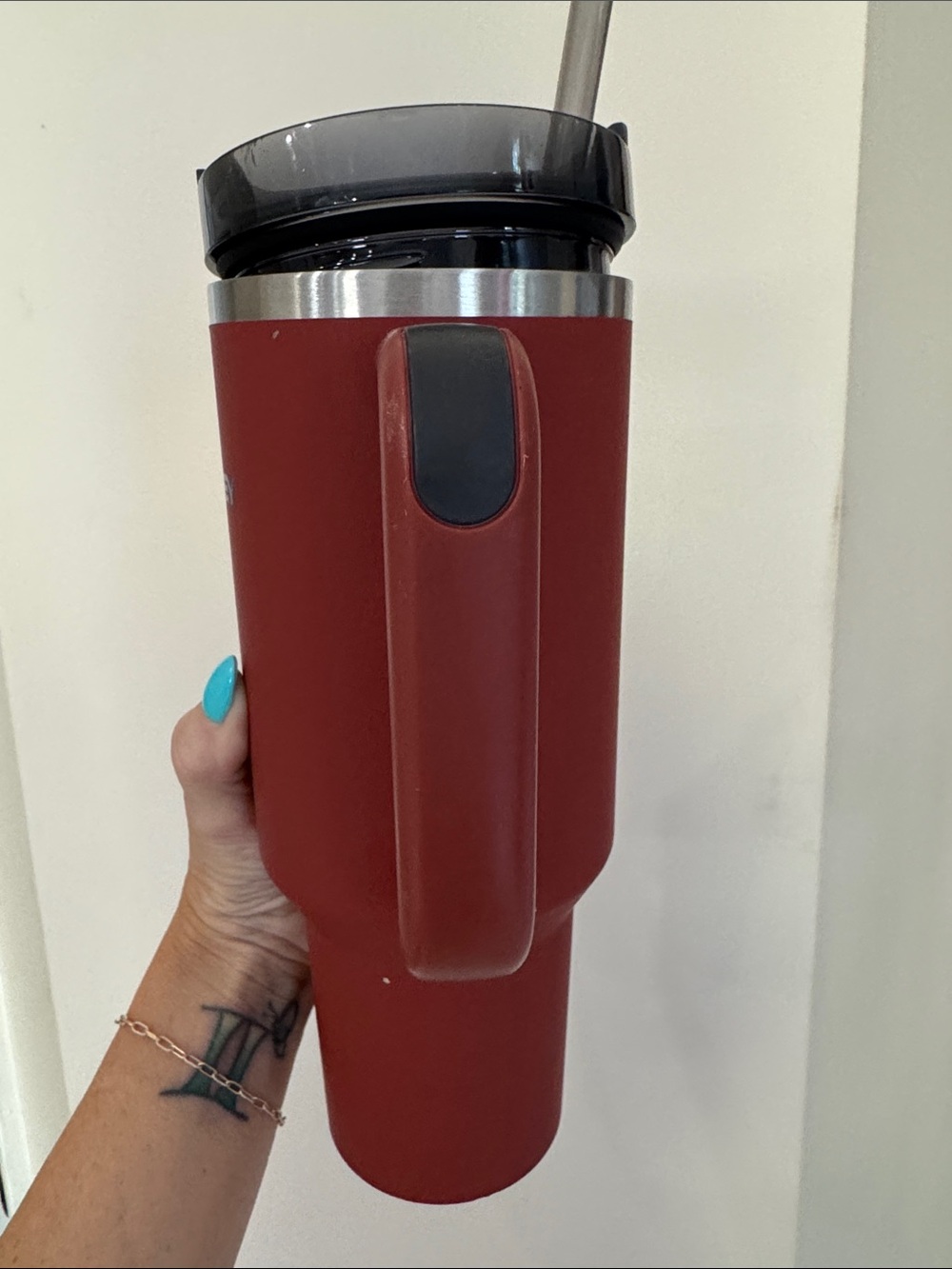 Stanley Red Travel Mug with Handle - Picture 6 of 6